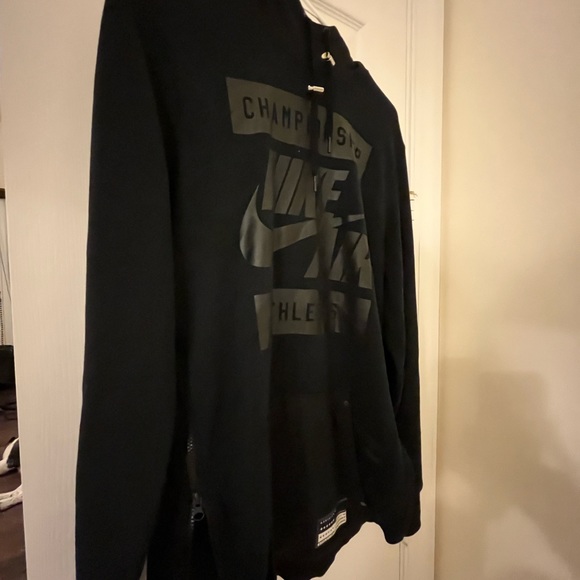 Nike black comfortable jacket for sale men’s size small fits like medium - Picture 3 of 7